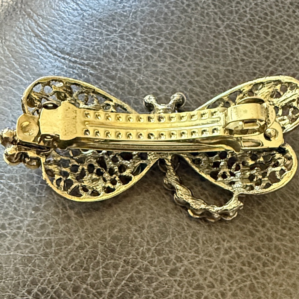 Crystal Butterfly Barette - Picture 2 of 2